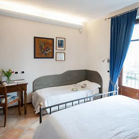 Cascina Monchiero בית חווה ברה