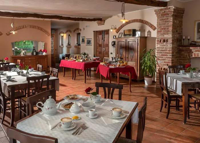 Farm stay Cascina Monchiero Bra